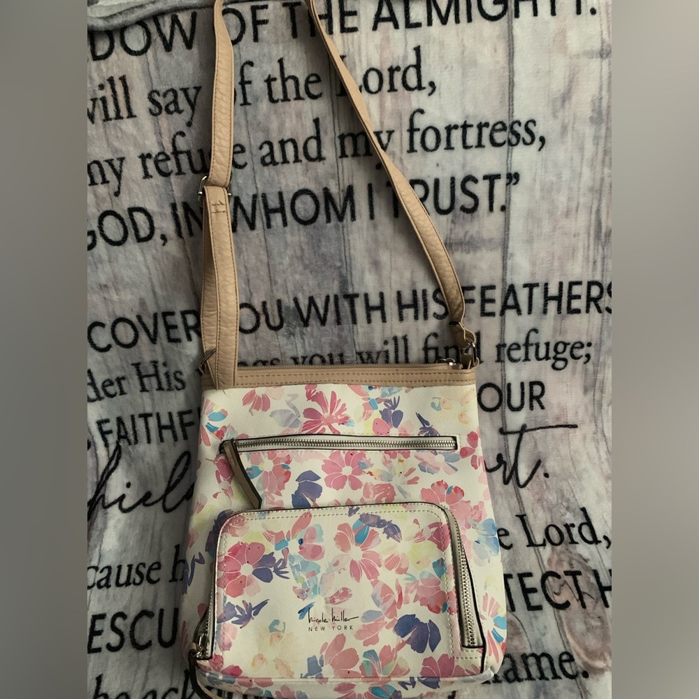 Nicole by Nicole Miller Floral Pebbled Leather Crossbody Bag SUPER EUC